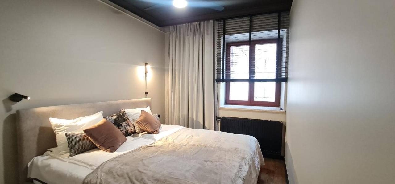 Entu Apartamenty Odrzanska Wrocław Exterior foto