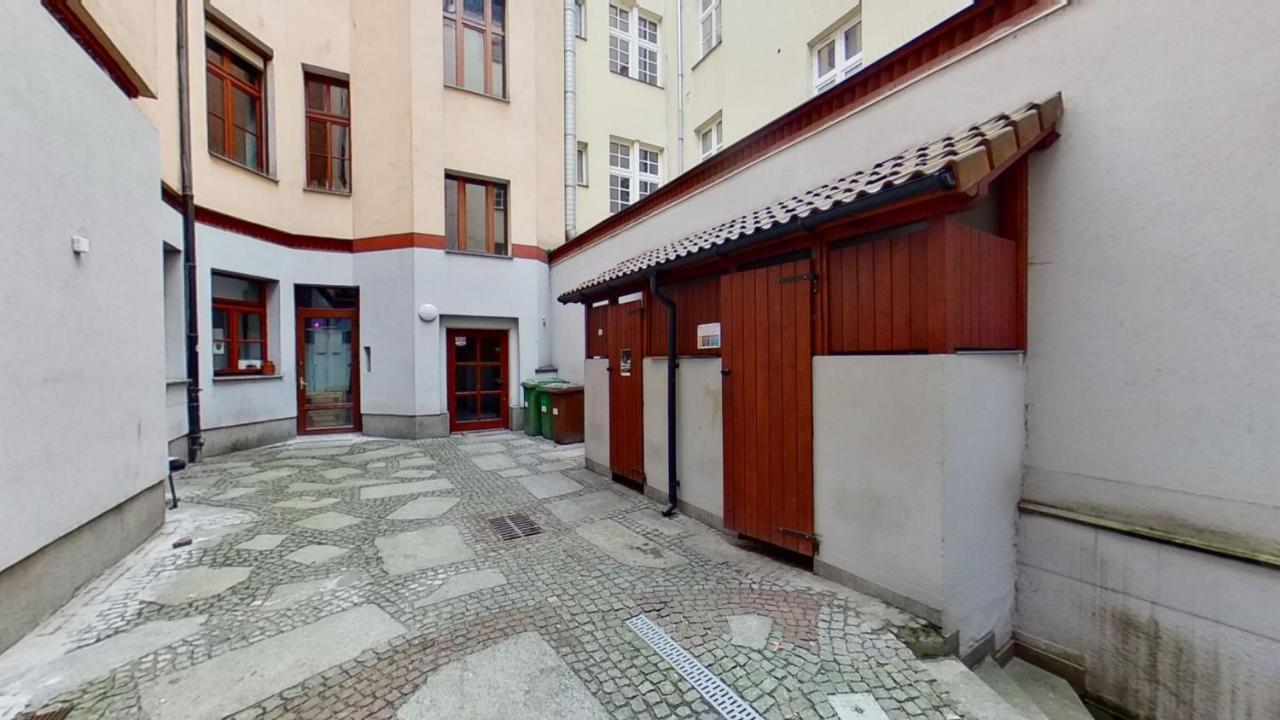 Entu Apartamenty Odrzanska Wrocław Exterior foto
